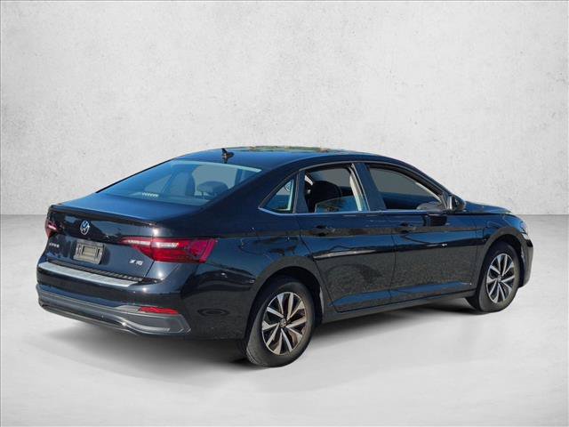 Used 2024 Volkswagen Jetta S FWD image 5