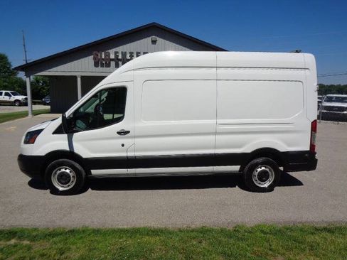 Used 2019 Ford Transit 250 148 High Roof RWD image 2