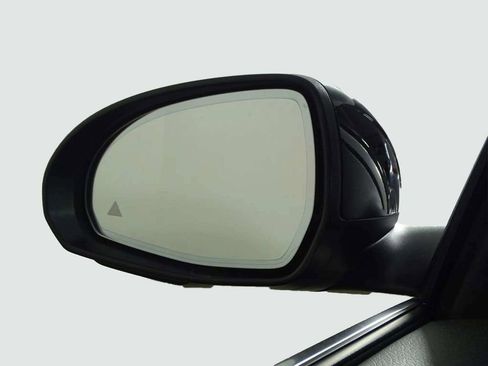 Used 2024 Mercedes-Benz C 300 Sedan image 43