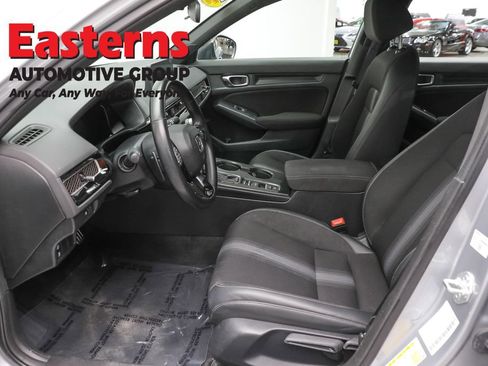 Used 2024 Honda Civic Sport image 14