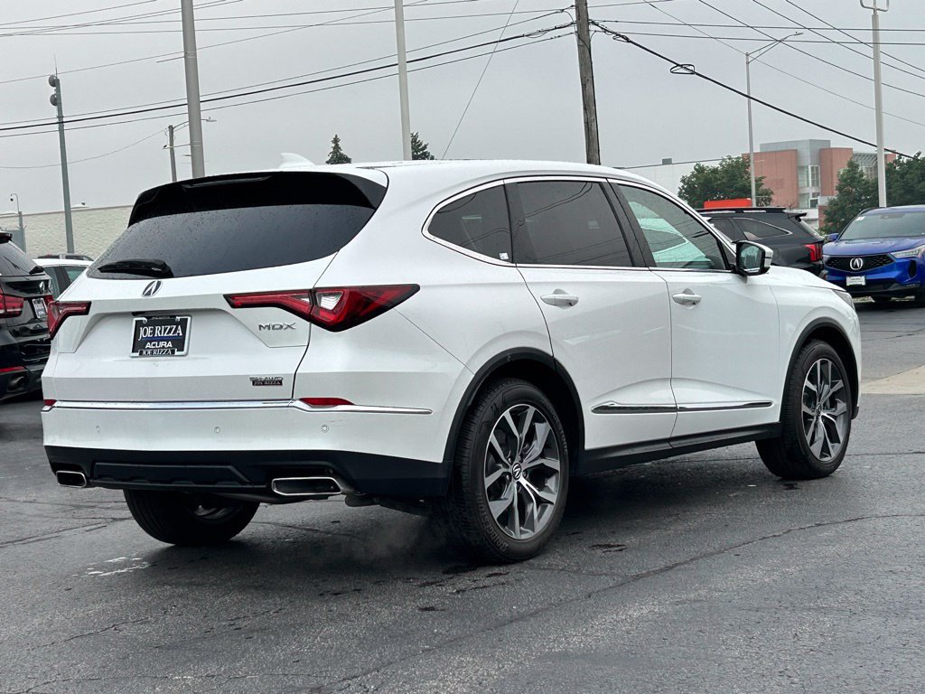 Used 2024 Acura MDX w/ Technology Package AWD/4WD image 8