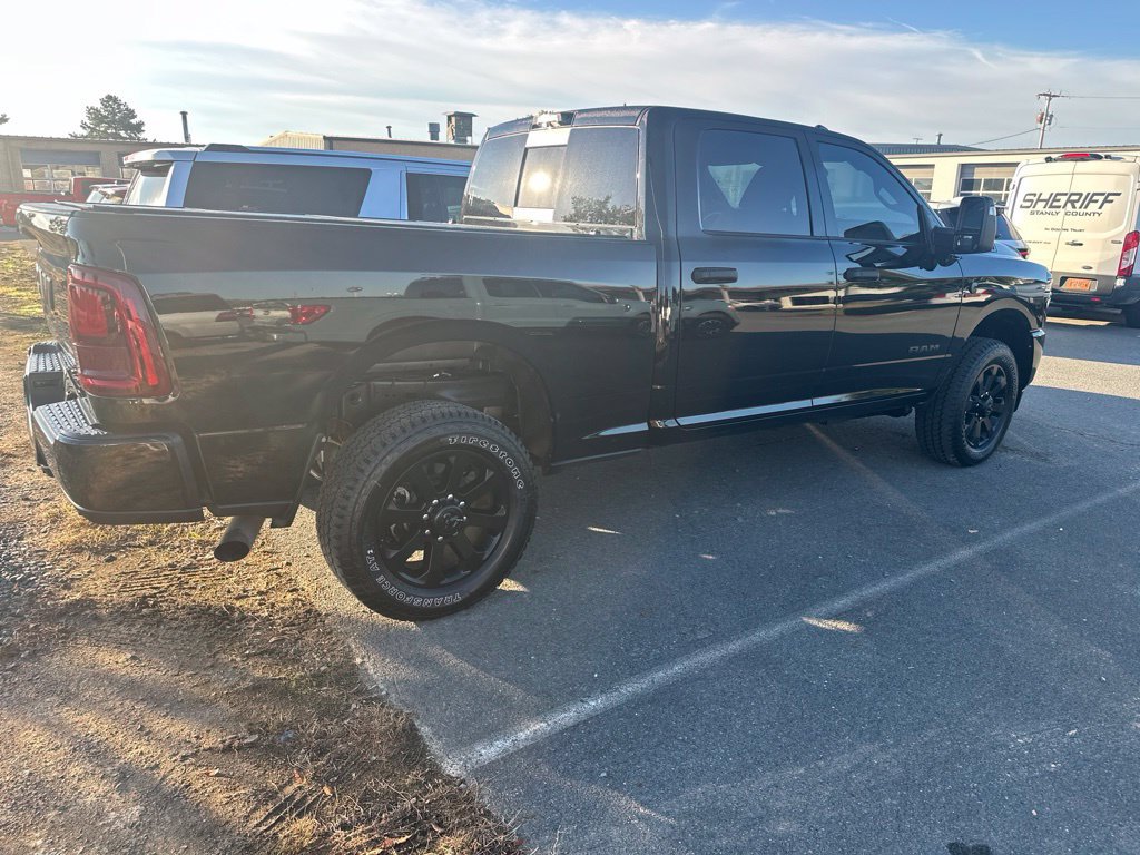 Used 2026 RAM 2500 Big Horn AWD/4WD image 4