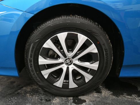 Certified 2022 Toyota Prius Prime XLE image 30