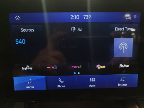 Used 2021 Ford Explorer XLT w/ Equipment Group 202A AWD/4WD image 25