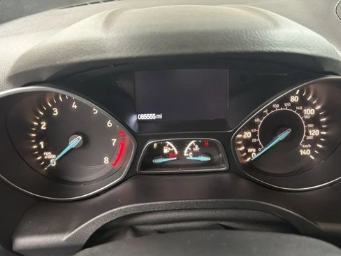 Used 2017 Ford Escape SE AWD/4WD image 11