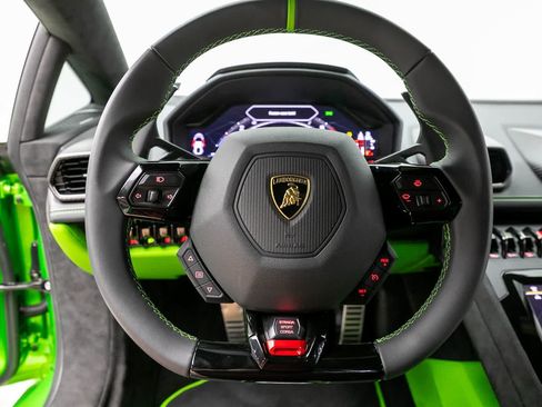 Used 2024 Lamborghini Huracan Tecnica RWD image 13