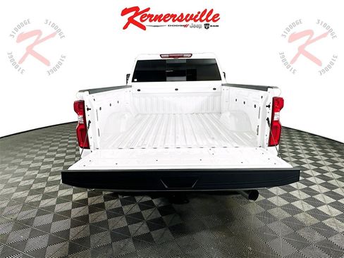 Used 2023 Chevrolet Silverado 2500 LTZ w/ LTZ Premium Package image 29