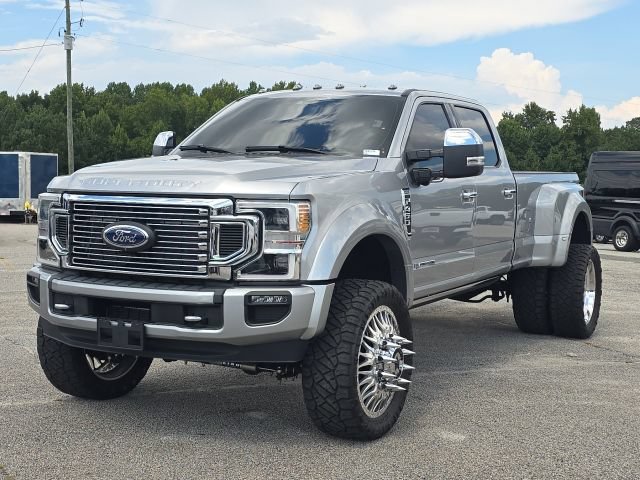 Used 2022 Ford F450 Platinum w/ FX4 Off-Road Package AWD/4WD image 1