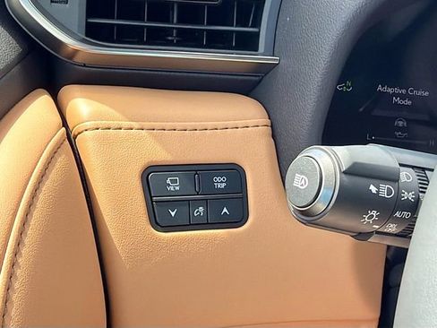 New 2026 Lexus LX 700h Luxury image 34