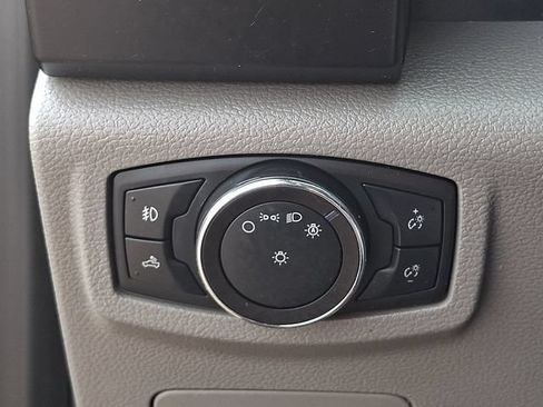 Used 2019 Ford F150 XL w/ Equipment Group 101A Mid AWD/4WD image 23