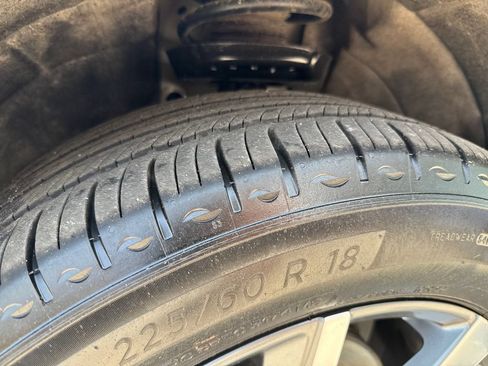 Used 2022 Chevrolet Equinox Premier AWD/4WD image 27