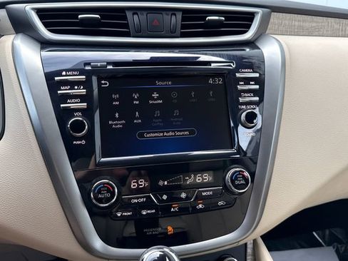 Used 2024 Nissan Murano SL AWD/4WD image 36