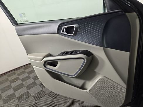 Certified 2023 Kia Soul EX image 30