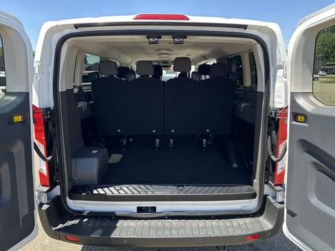 Used 2024 Ford Transit 350 XLT RWD image 22