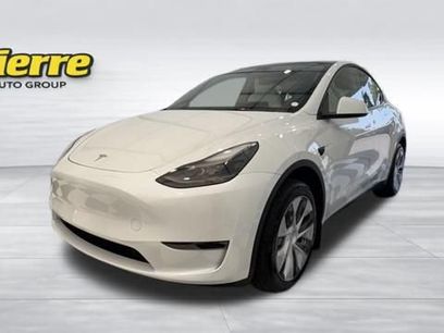 Used 2024 Tesla Model Y 2WD