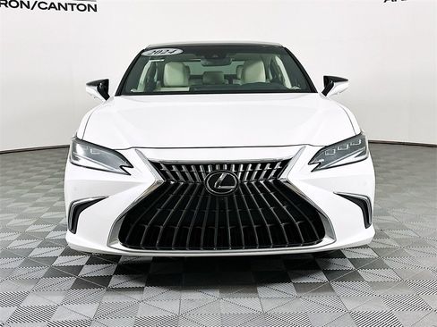 Used 2024 Lexus ES 350 Ultra Luxury image 3