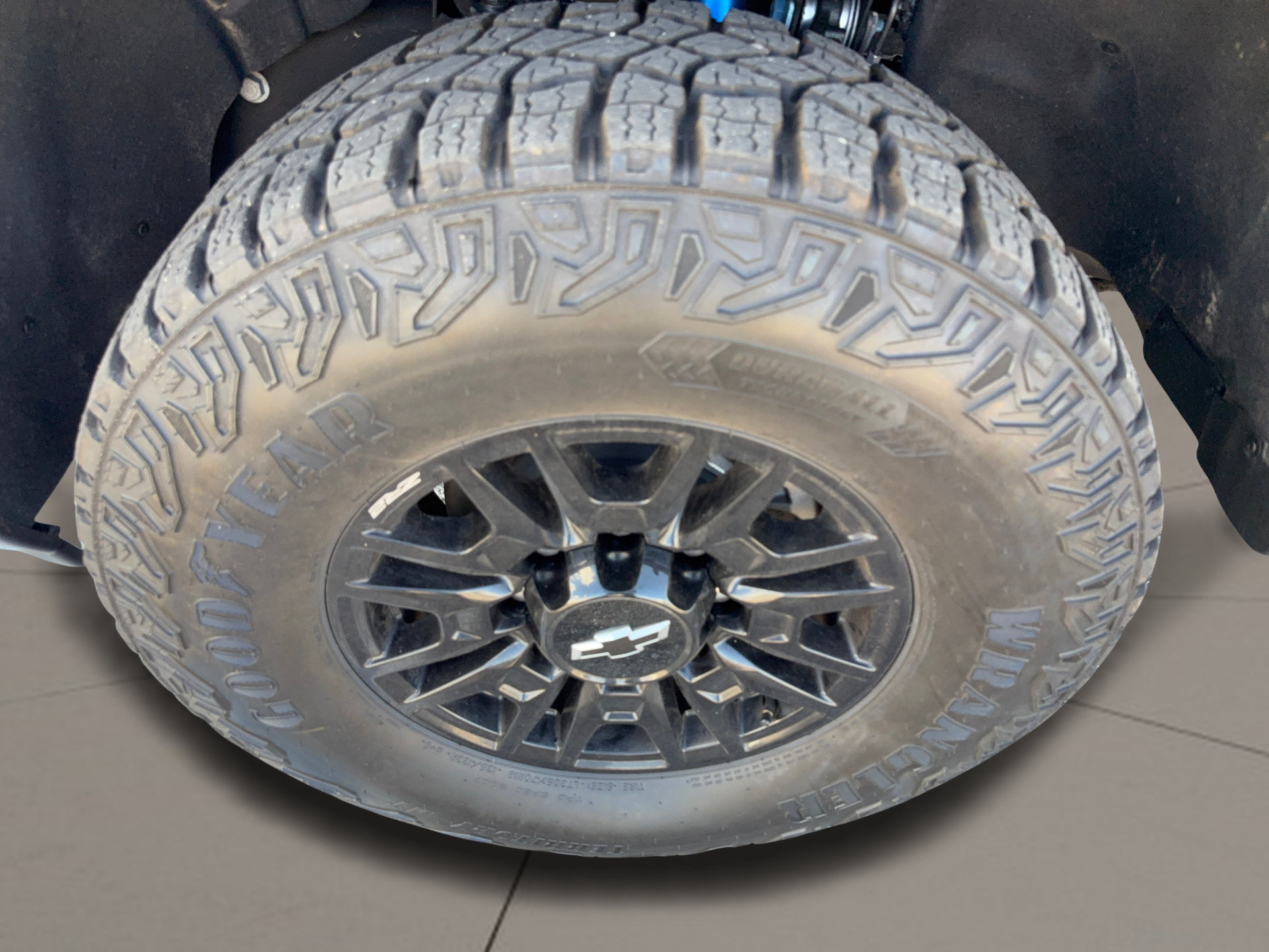Used 2026 Chevrolet Silverado 2500 ZR2 AWD/4WD image 10