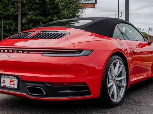 Used 2024 Porsche 911 Carrera image 29