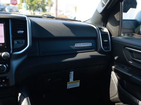 New 2026 RAM 1500 4x4 Crew Cab image 24