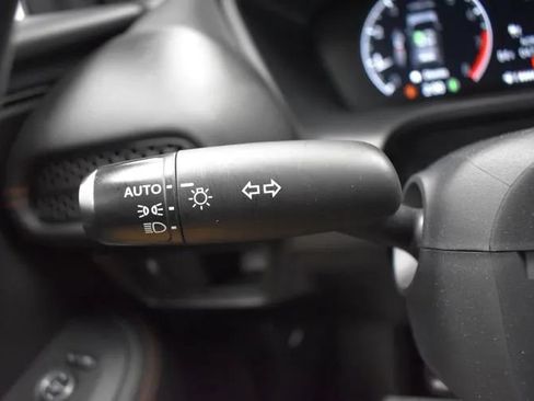 Used 2025 Honda HR-V Sport image 24