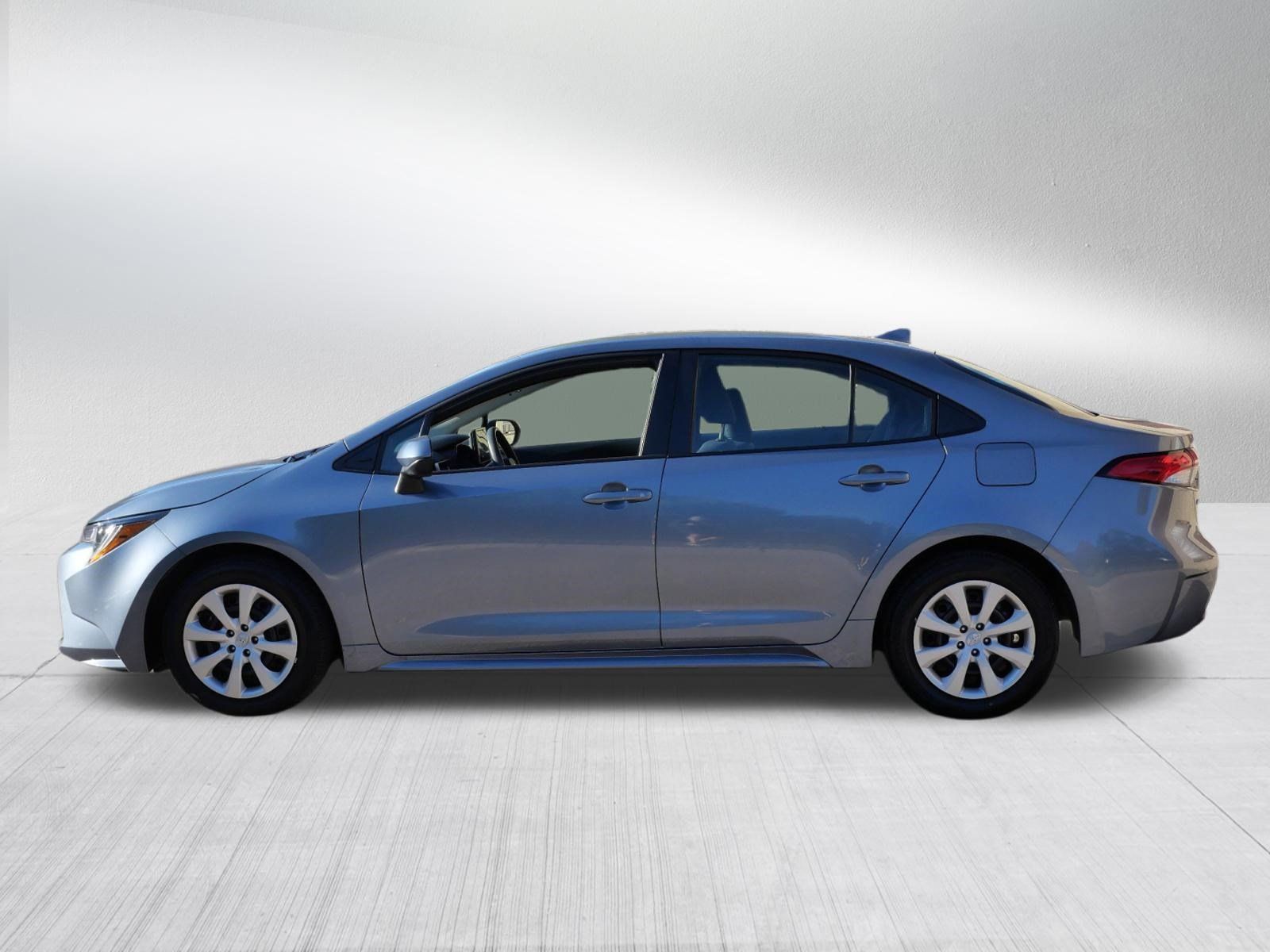 Certified 2026 Toyota Corolla LE FWD image 5