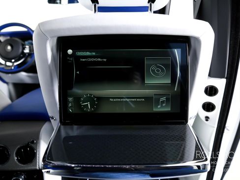 Used 2023 Rolls-Royce Cullinan Black Badge w/ Driver's Package image 33