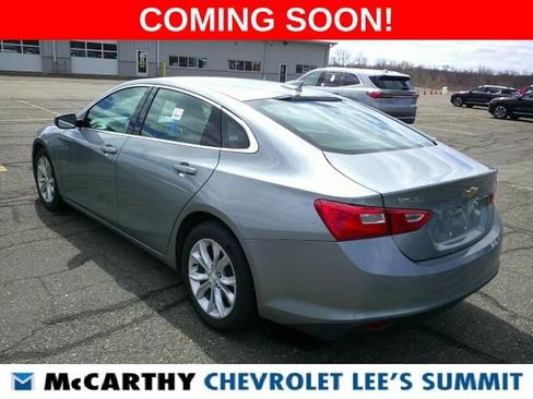 Used 2023 Chevrolet Malibu LT image 3