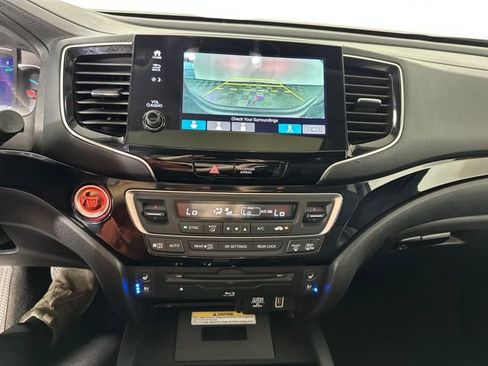 Used 2019 Honda Pilot Elite image 22