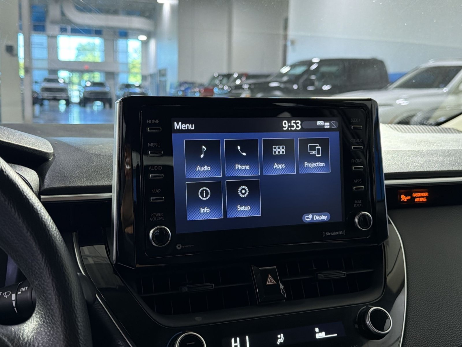 Used 2021 Toyota Corolla LE FWD image 19