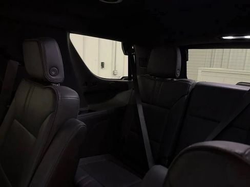 Used 2024 Chevrolet Tahoe RST w/ Luxury Package AWD/4WD image 15