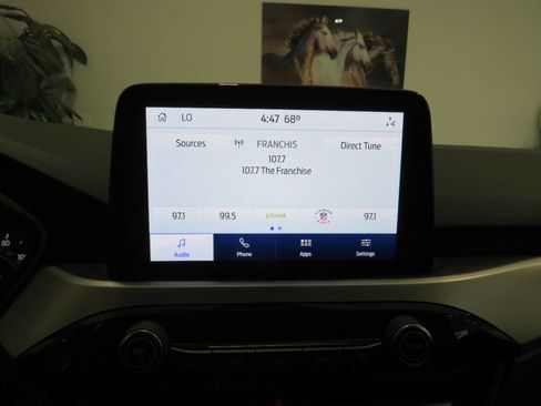 Used 2020 Ford Escape SE AWD/4WD image 21