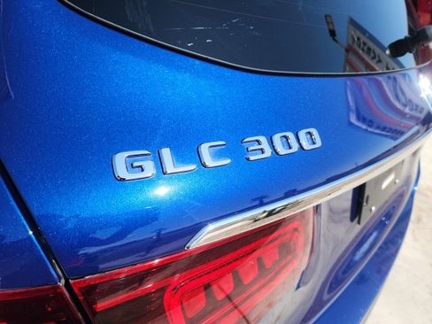 Used 2021 Mercedes-Benz GLC 300 4MATIC image 13