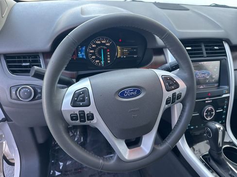 Used 2012 Ford Edge Limited w/ Driver Entry Pkg FWD image 21