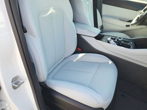 New 2026 Jeep Cherokee Laredo AWD/4WD image 18