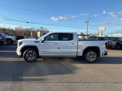 New 2026 GMC Sierra 1500 Denali w/ Denali Reserve Package image 4
