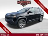 Used 2022 Jeep Cherokee Trailhawk w/ Comfort/Convenience Group image 1