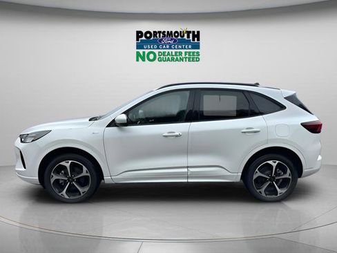Used 2024 Ford Escape ST-Line Select w/ Tech Pack #1 image 2