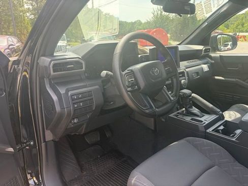 Used 2024 Toyota Tacoma SR RWD image 9