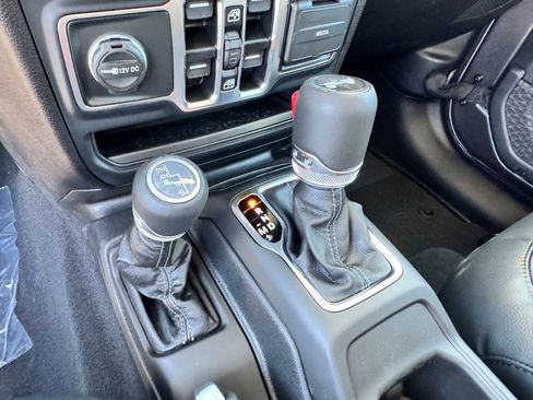 New 2025 Jeep Wrangler Sahara w/ Technology Group image 23