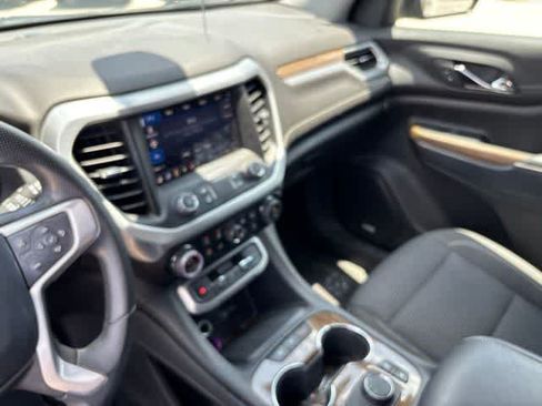 Used 2023 GMC Acadia SLE w/ Driver Convenience Package FWD image 20