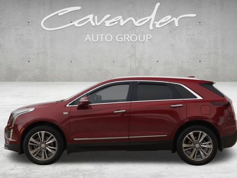 Used 2020 Cadillac XT5 Premium Luxury image 4