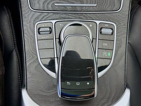 Used 2015 Mercedes-Benz C 300 4MATIC Sedan image 41
