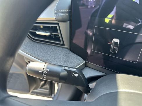 New 2026 Nissan Kicks SV w/ SV Premium Package image 21