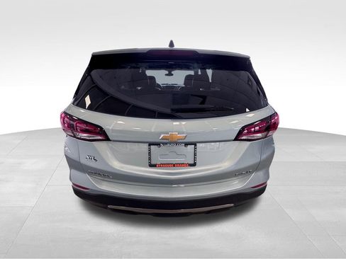 Used 2022 Chevrolet Equinox LT image 5