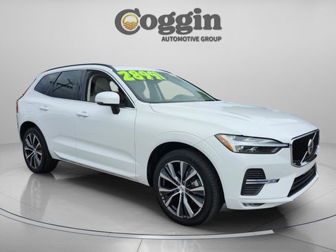 Used 2022 Volvo XC60 B5 Momentum w/ Protection Package Premier image 8