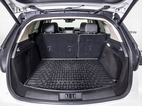 Used 2024 Lincoln Corsair Grand Touring w/ Equipment Group 301A AWD/4WD image 8
