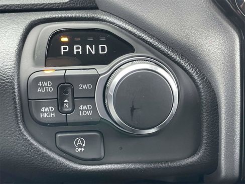 New 2026 RAM 1500 4x4 Crew Cab image 56