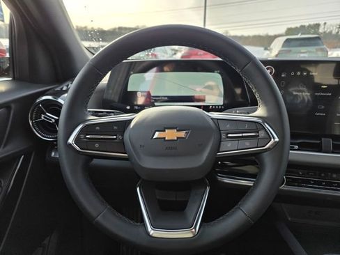 New 2026 Chevrolet Equinox LT w/ Convenience Package II image 22