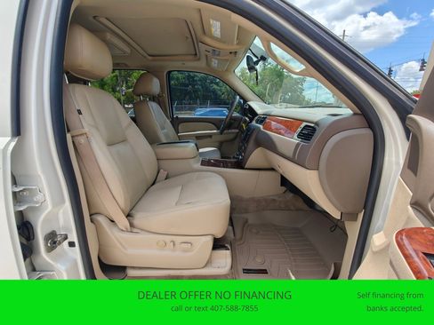 Used 2011 Chevrolet Tahoe LTZ AWD/4WD image 19
