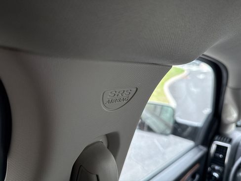 Used 2018 RAM 2500 Laramie w/ Sport Appearance Group image 57